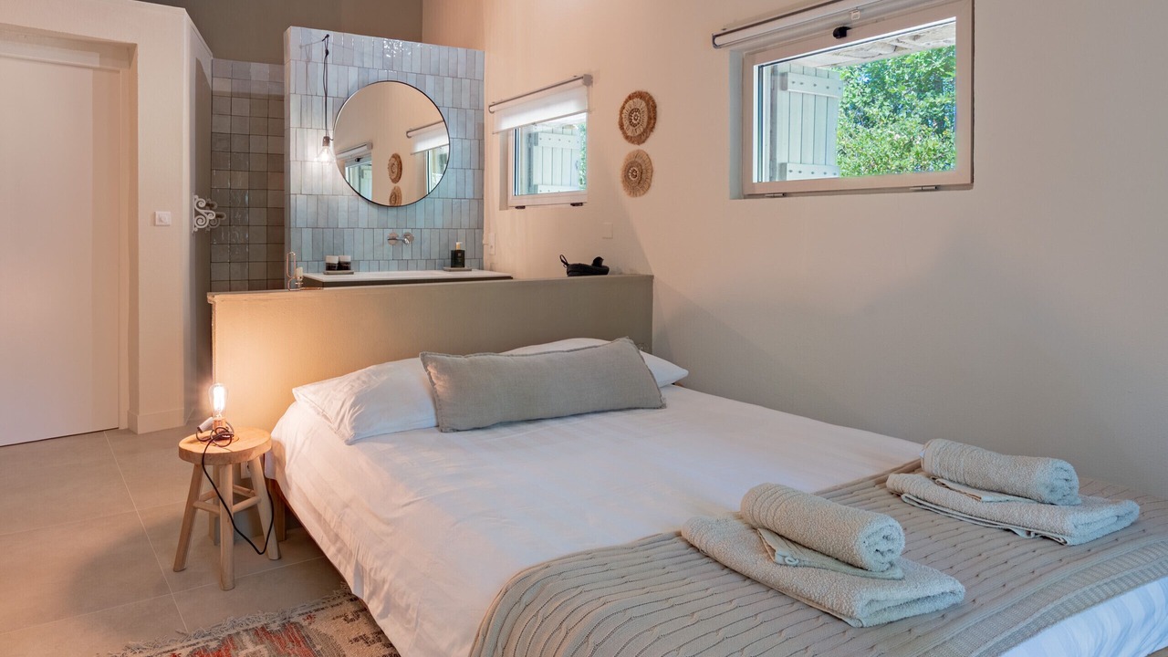 Photo of Bedroom in Bonnieux