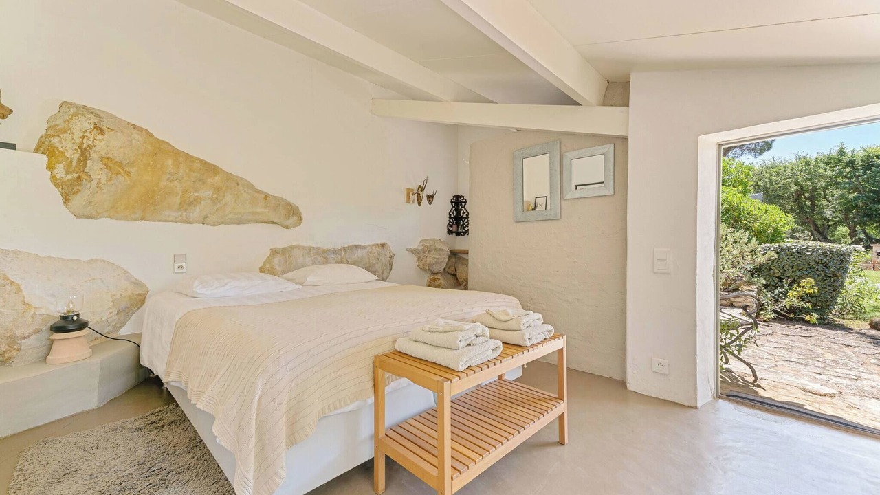 Photo of Bedroom in Bonnieux