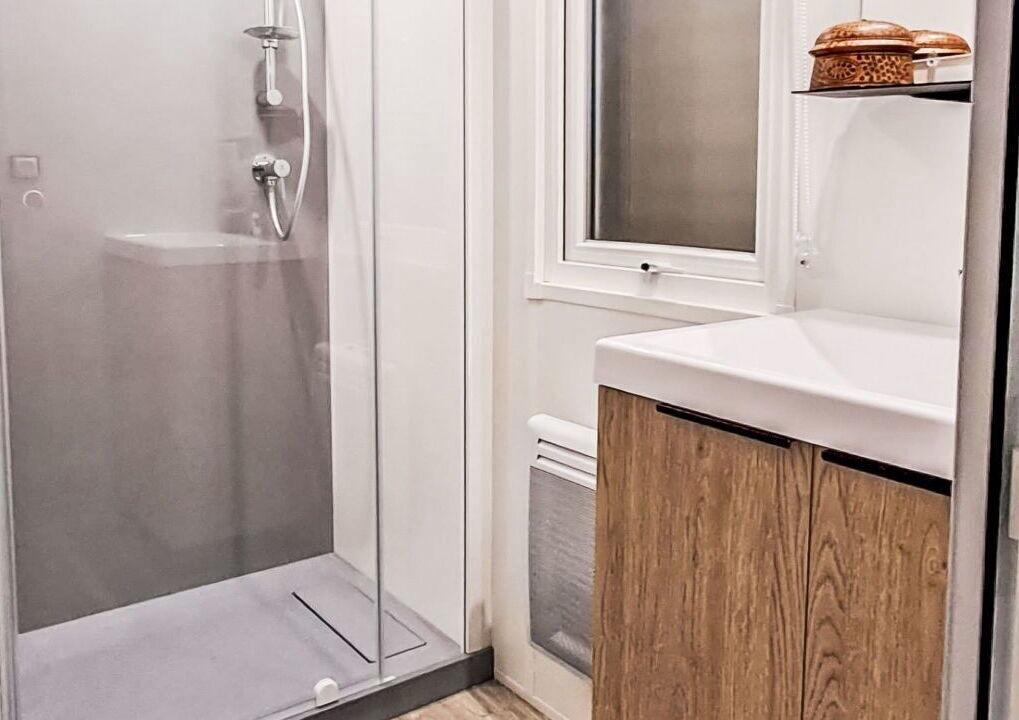 Photo of Bathroom in Prunieres