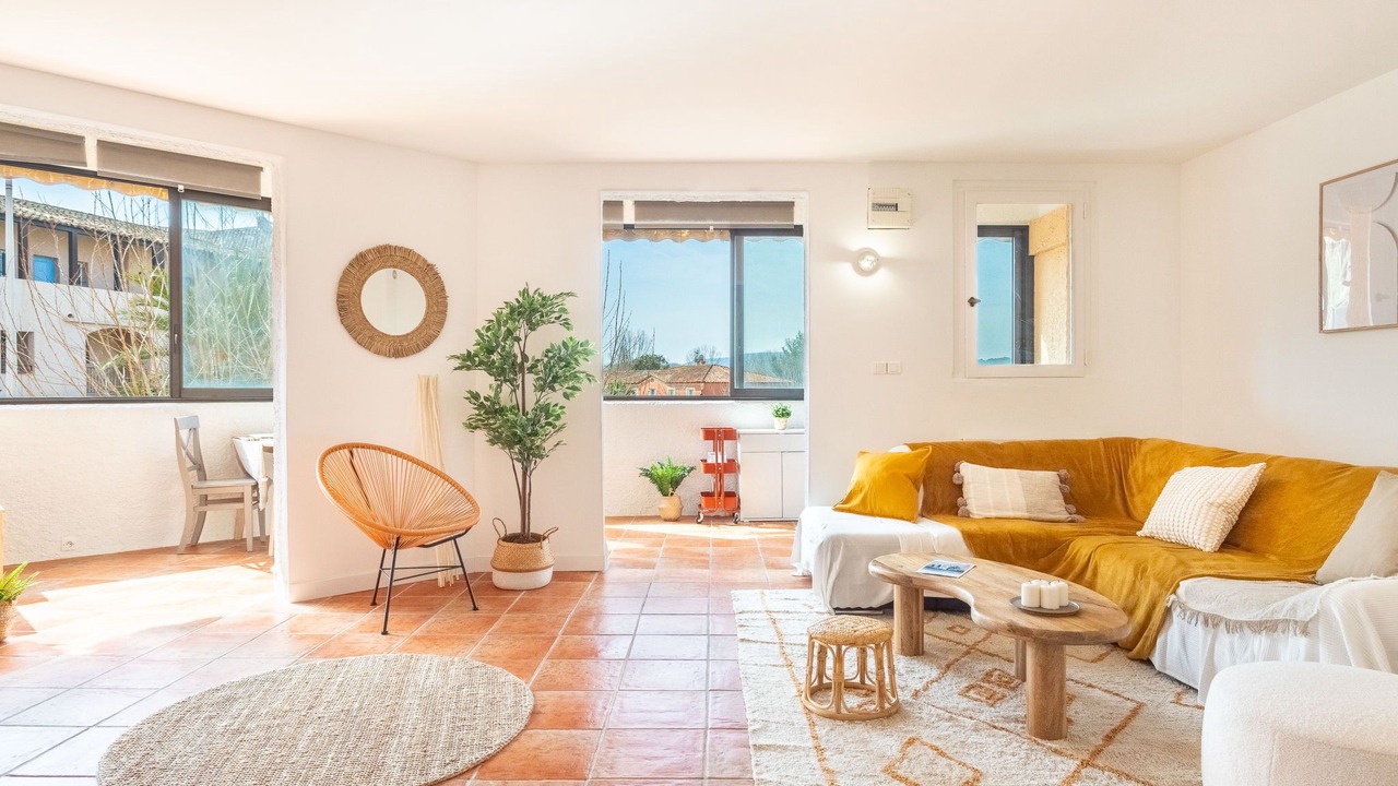 Photo of Livingroom in Port Cogolin
