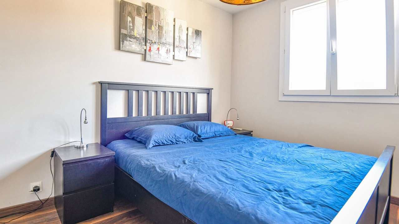 Photo of Bedroom in Les Baumettes
