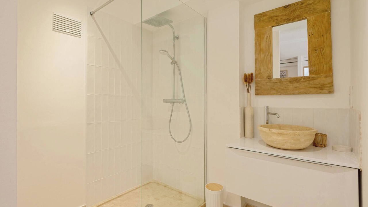 Photo of Bathroom in Bonnieux