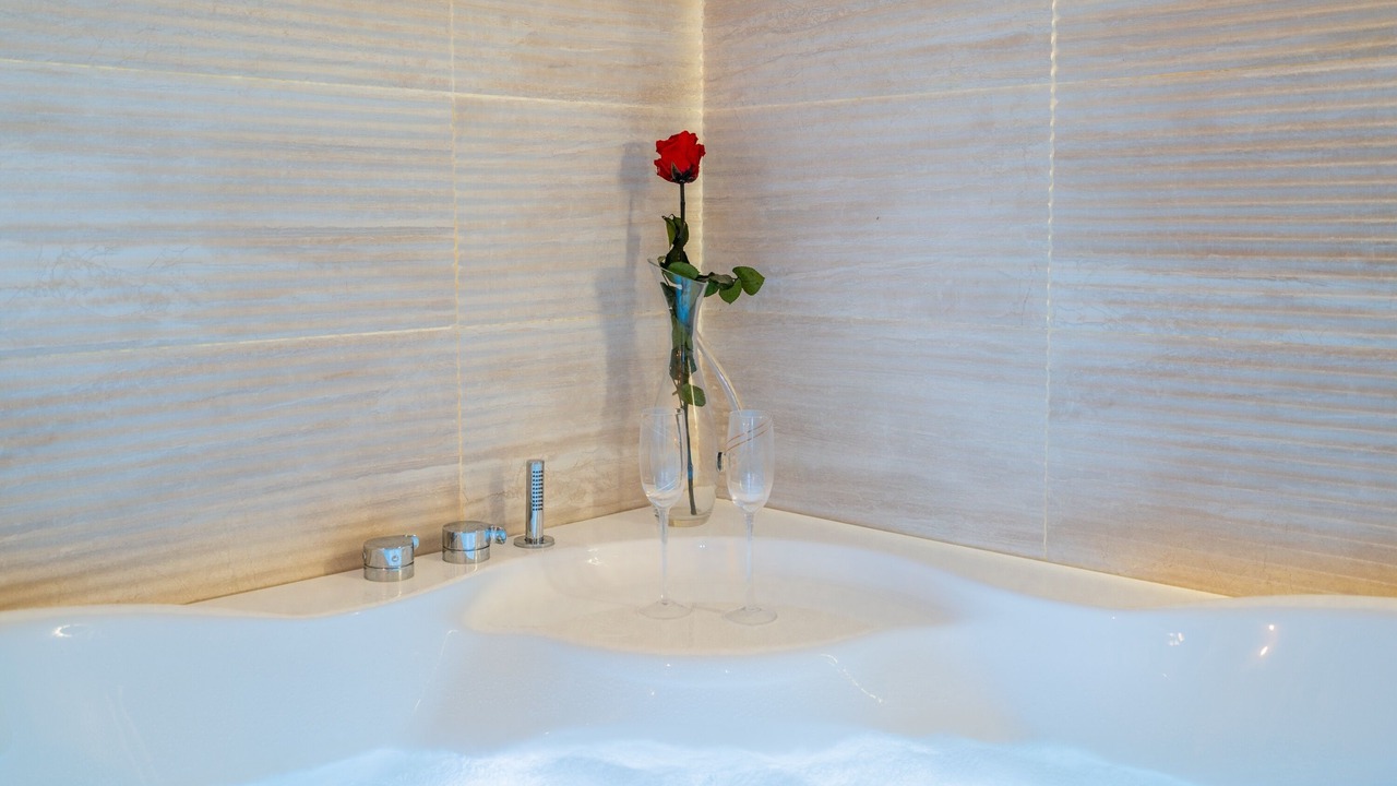 Photo of Bathroom in Roquefort-la-Bedoule