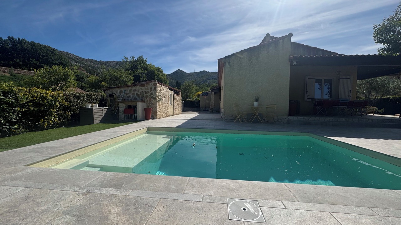 Photo of Outdoor in Gemenos