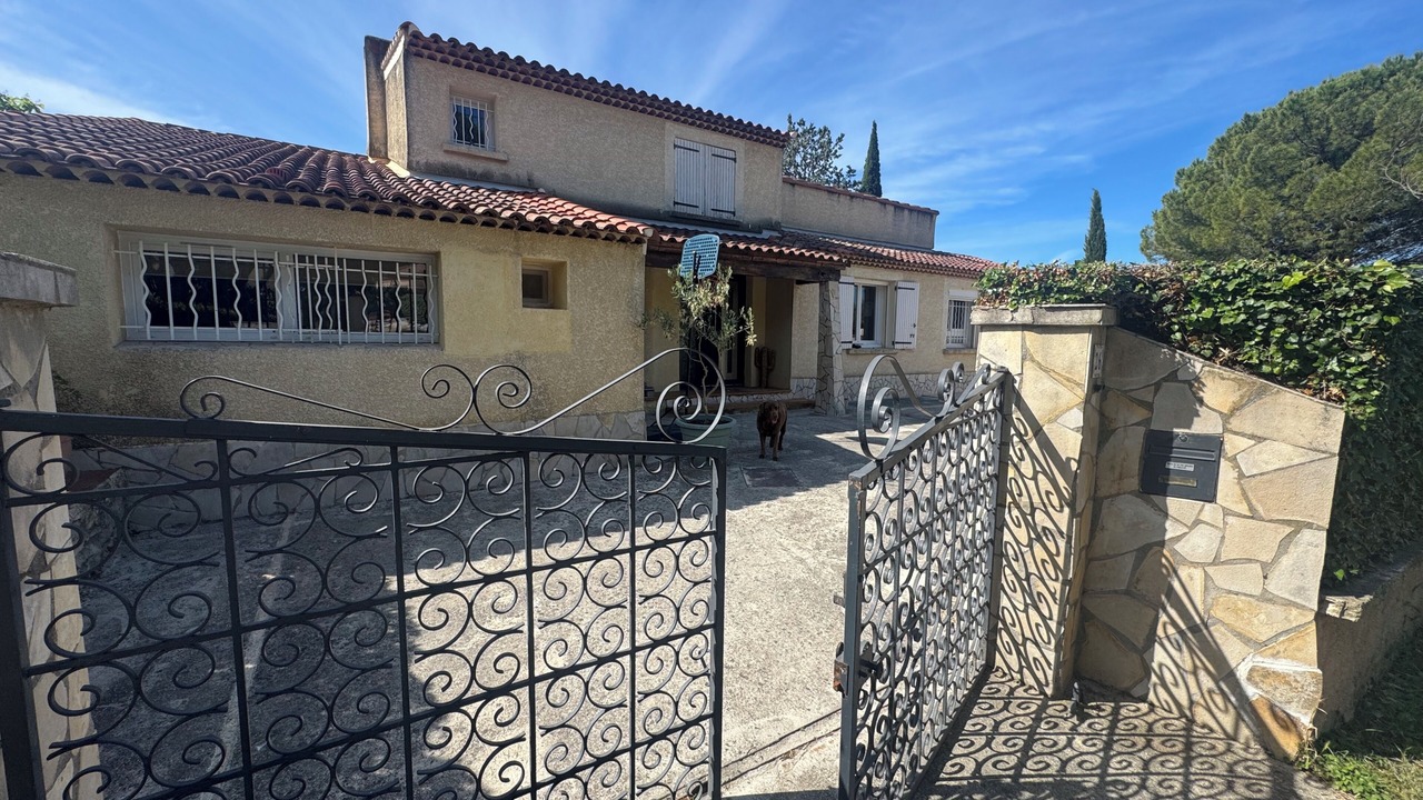 Photo of Outdoor in Gemenos