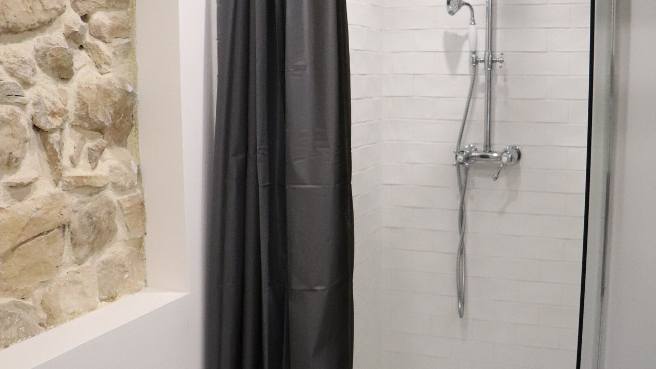 Photo of Bathroom in La Bastide-des-Jourdans