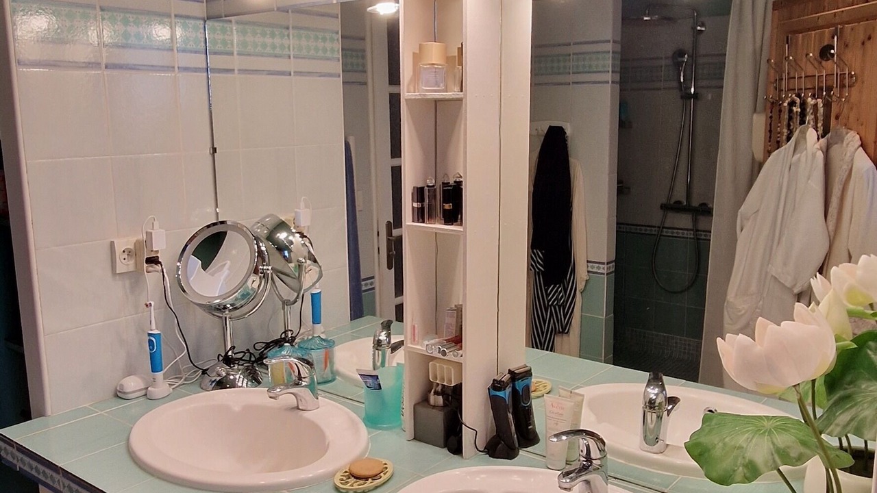 Photo of Bathroom in Greasque