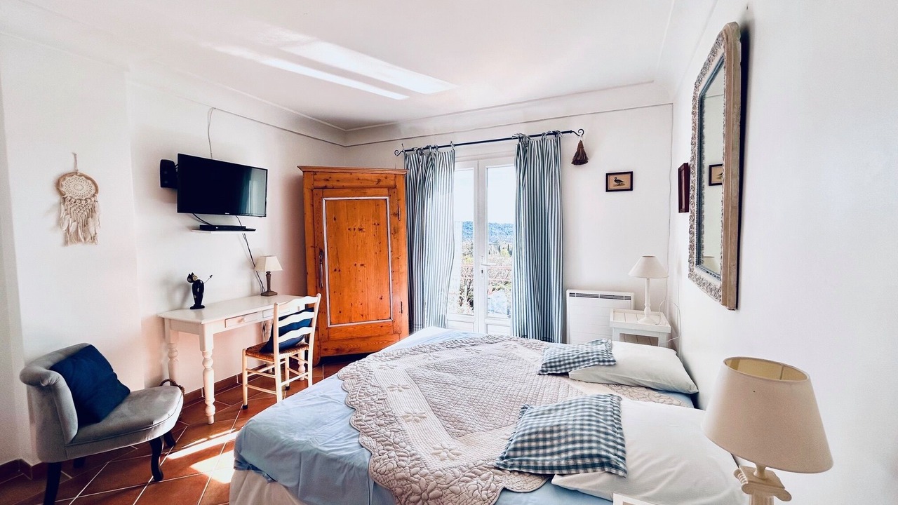 Photo of Bedroom in Tourrettes