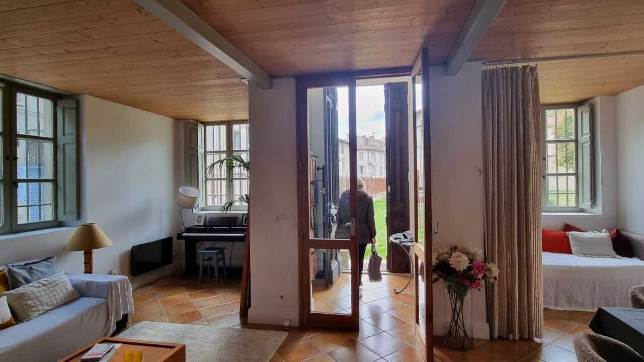 Photo of Bedroom in Avignon City Centre