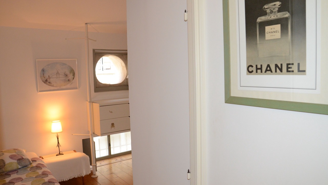 Photo of Bedroom in Avignon City Centre
