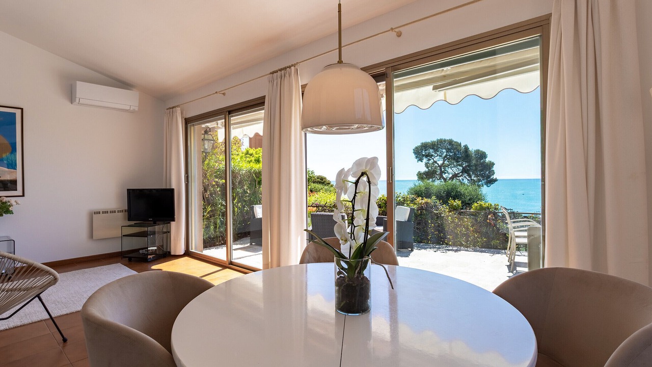 Photo of Others in Eze