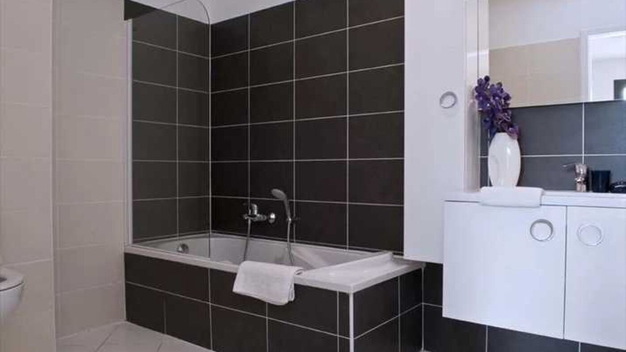 Photo of Bathroom in Chorges