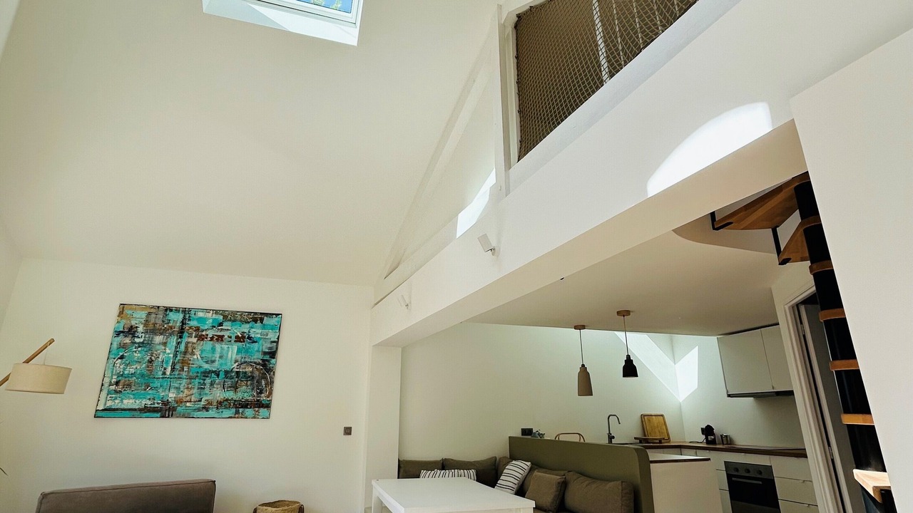Photo of Livingroom in 7th Arrondissement
