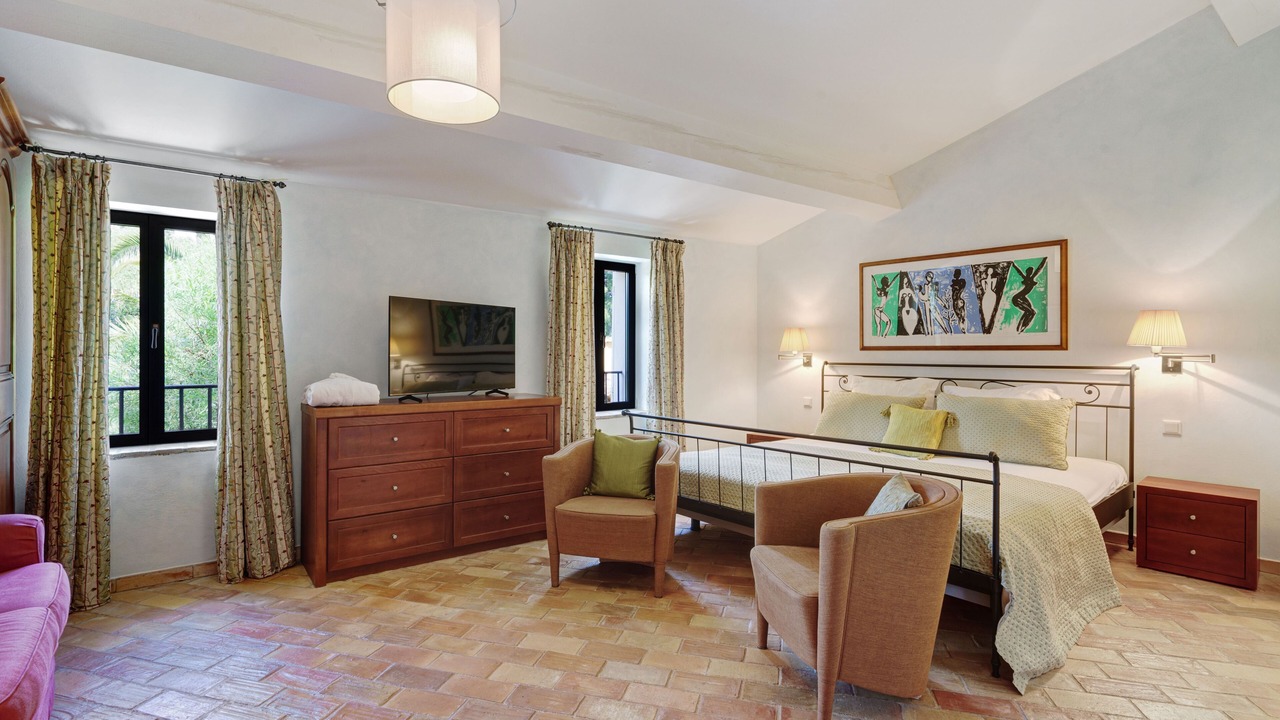 Photo of Bedroom in Saint-Tropez
