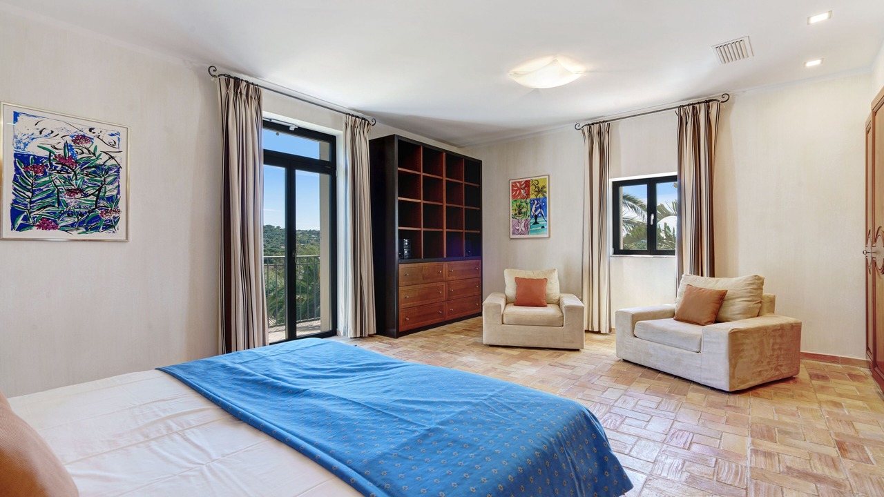 Photo of Bedroom in Saint-Tropez