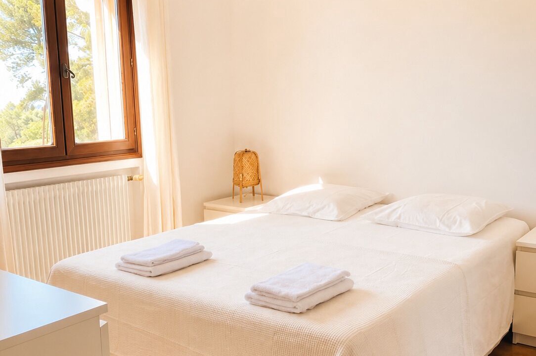 Photo of Bedroom in Saint-Jacques