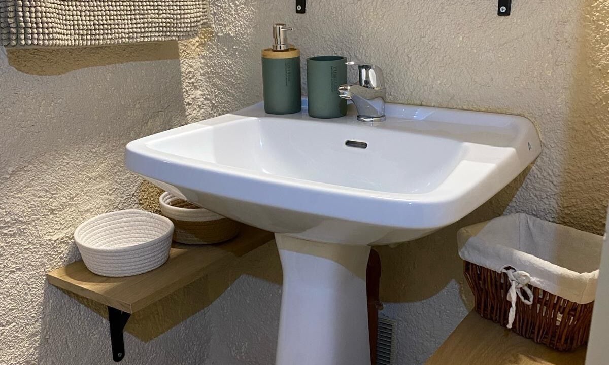 Photo of Bathroom in Fitou