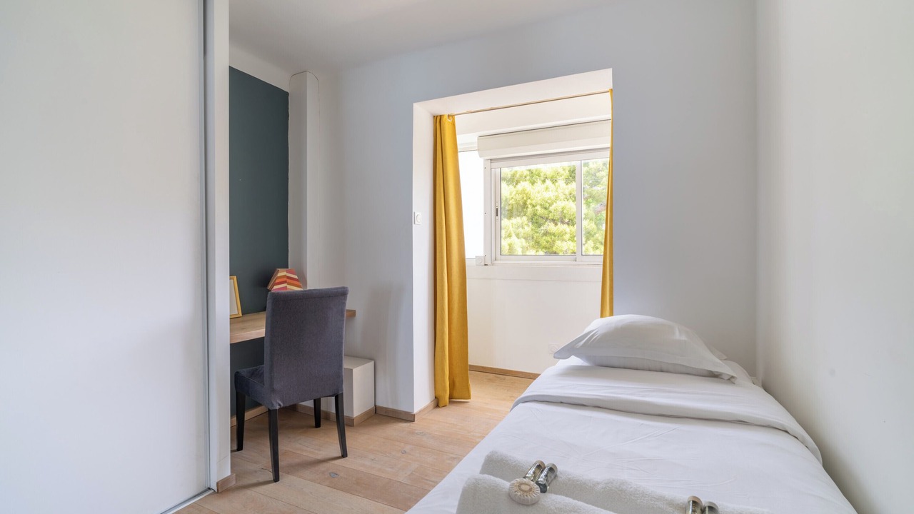 Photo of Bedroom in Roucas-Blanc
