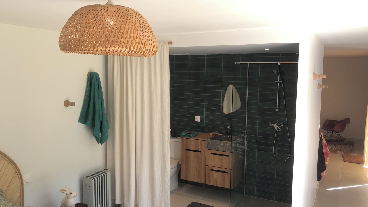 Photo of Bedroom in Cuges-les-Pins