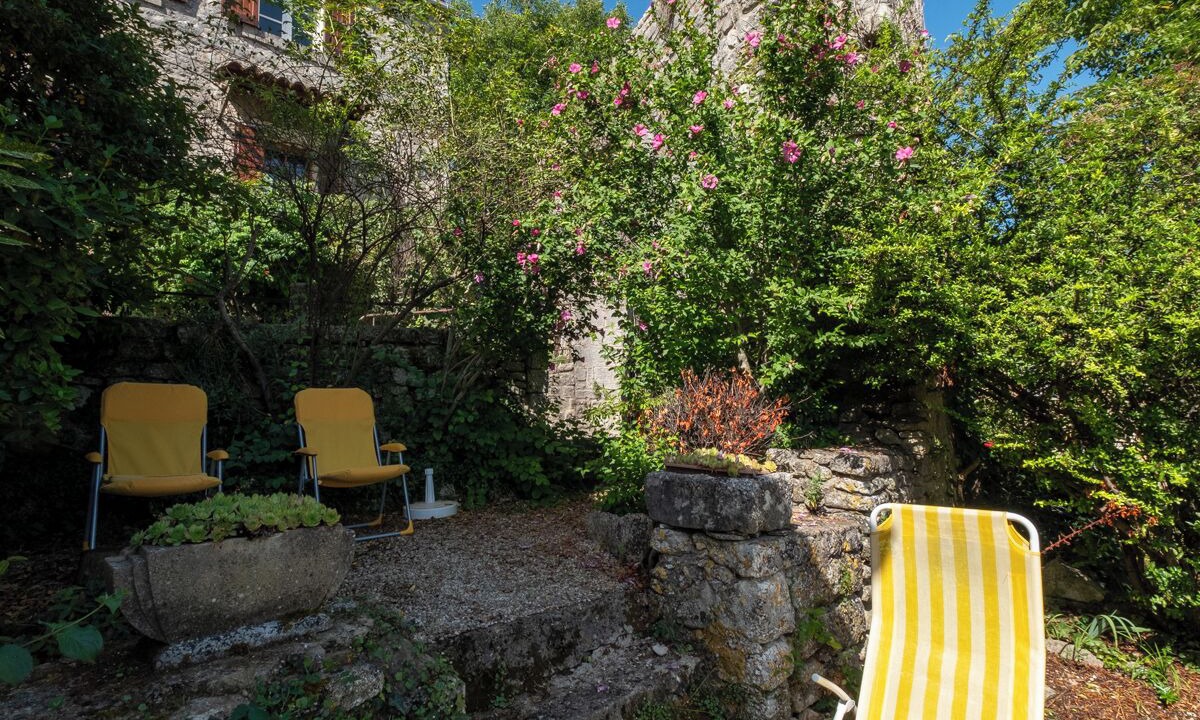 Photo of Outdoor in Cereste