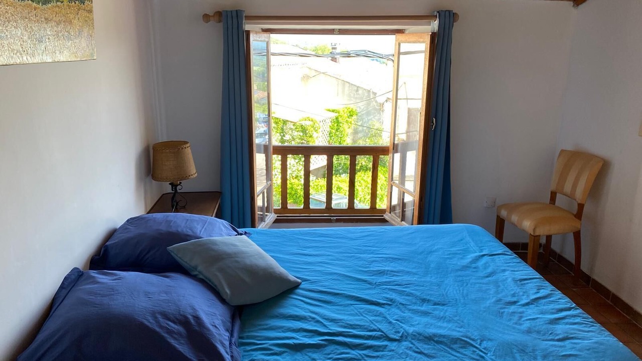 Photo of Bedroom in Montmeyan