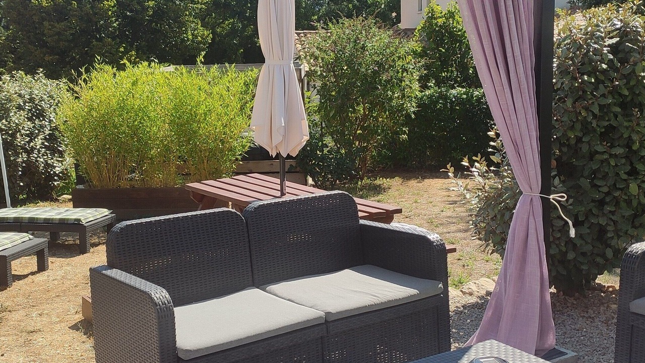 Photo of Patio Balcony in Saint-Cezaire-sur-Siagne