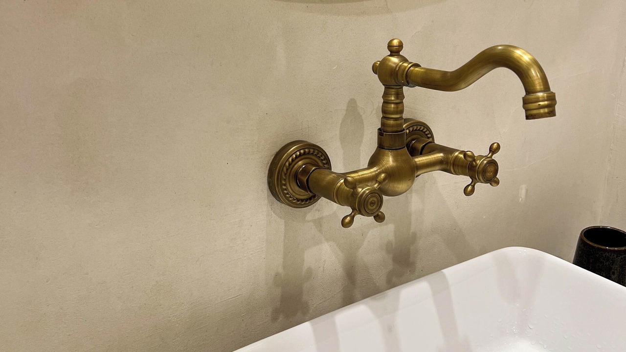 Photo of Bathroom in Saint-Lambert