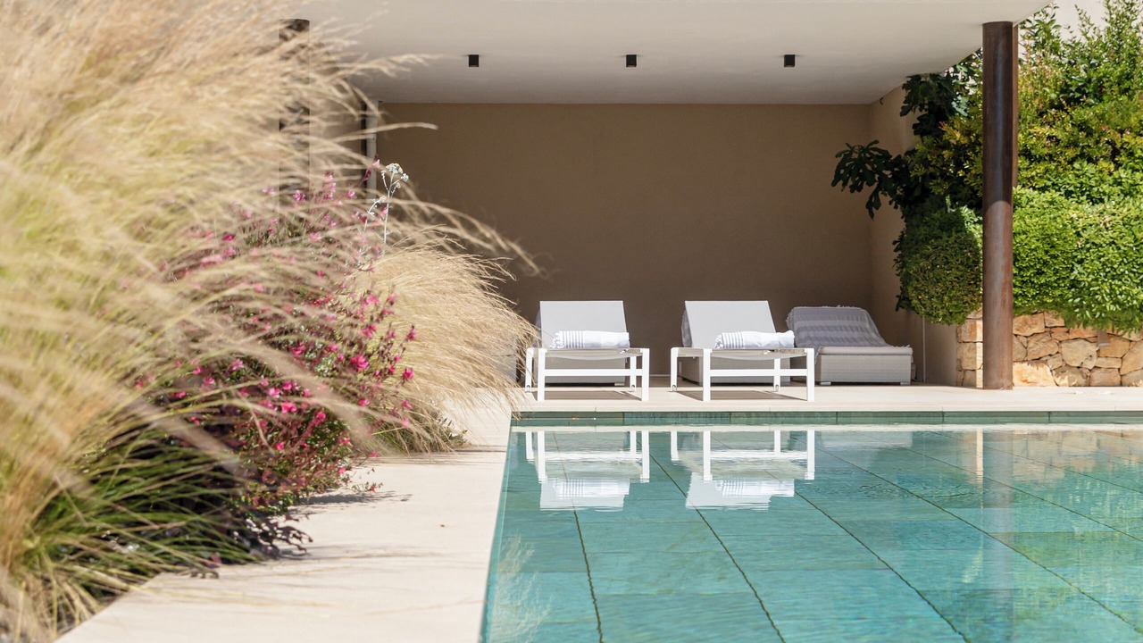 Photo of Outdoor in California - Pezou