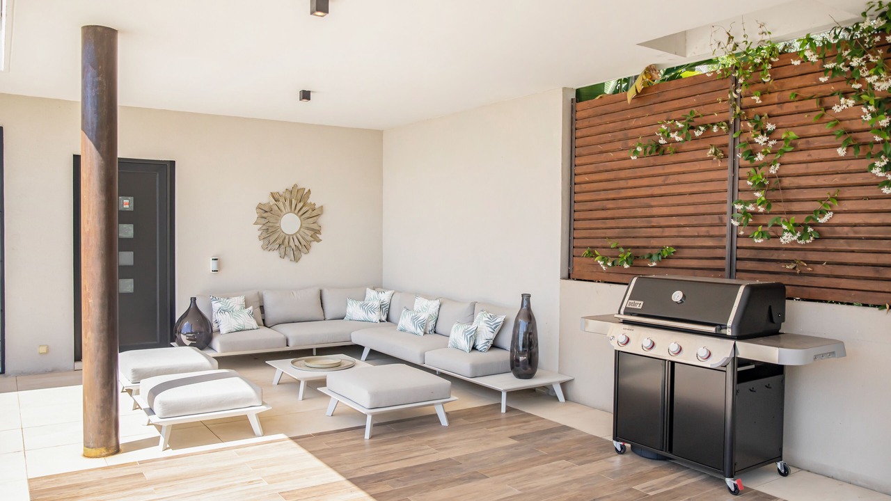 Photo of Patio Balcony in California - Pezou