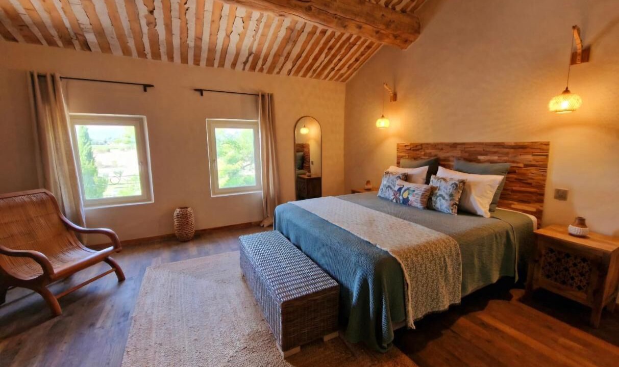 Photo of Bedroom in Roussillon