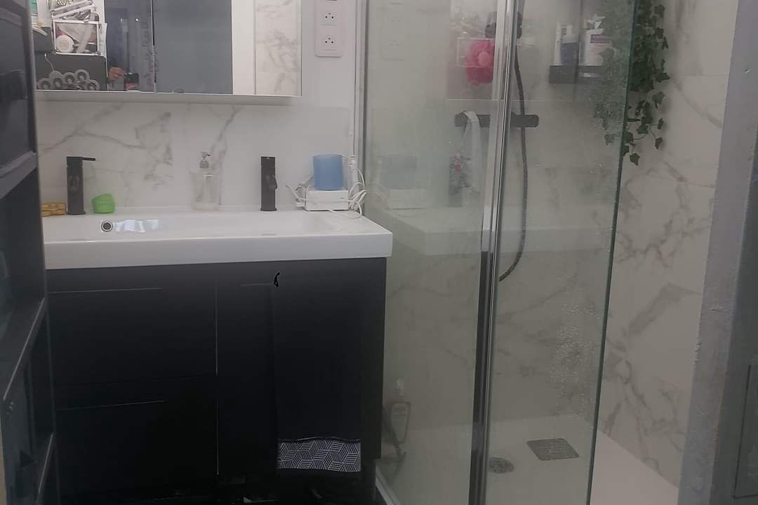 Photo of Bathroom in Gemenos