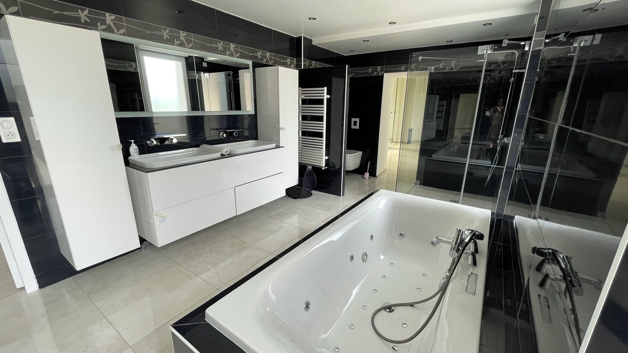 Photo of Bathroom in La Crau