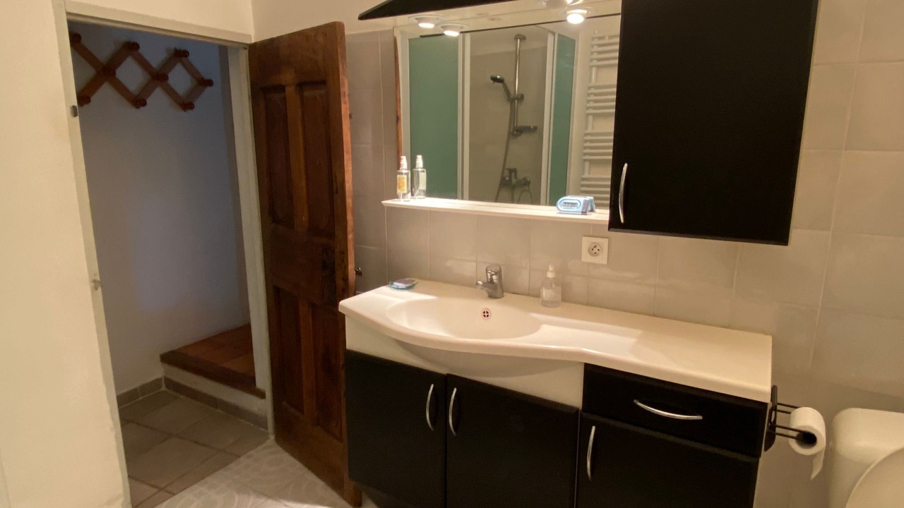 Photo of Bathroom in Buoux