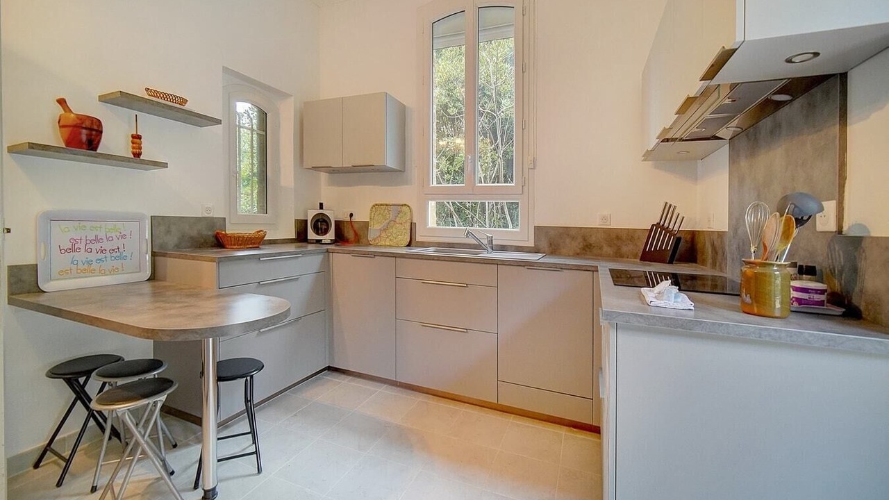 Photo of Kitchen in California - Pezou