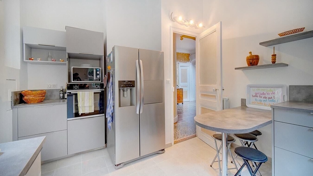 Photo of Kitchen in California - Pezou