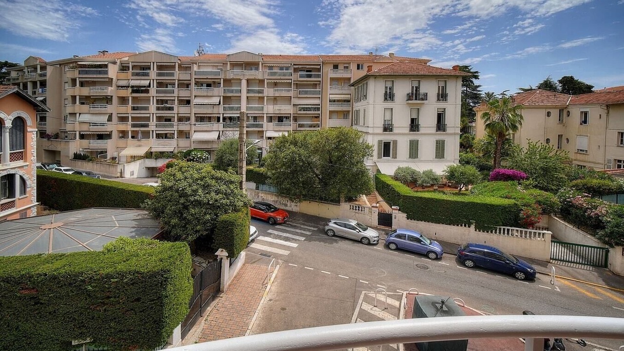 Photo of Outdoor in Carnot