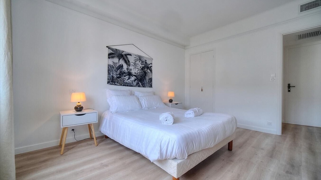 Photo of Bedroom in Carnot
