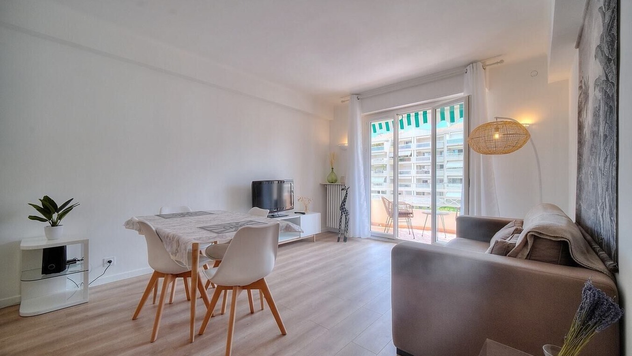 Photo of Livingroom in Carnot
