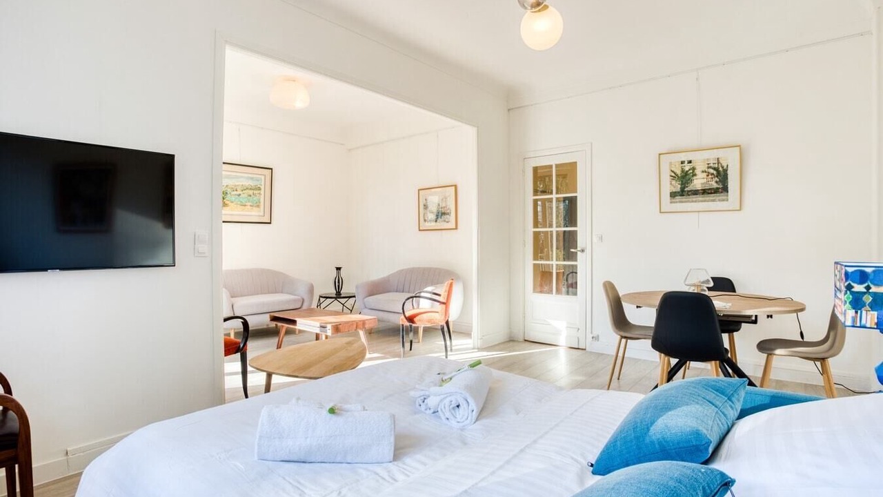 Photo of Bedroom in Carnot