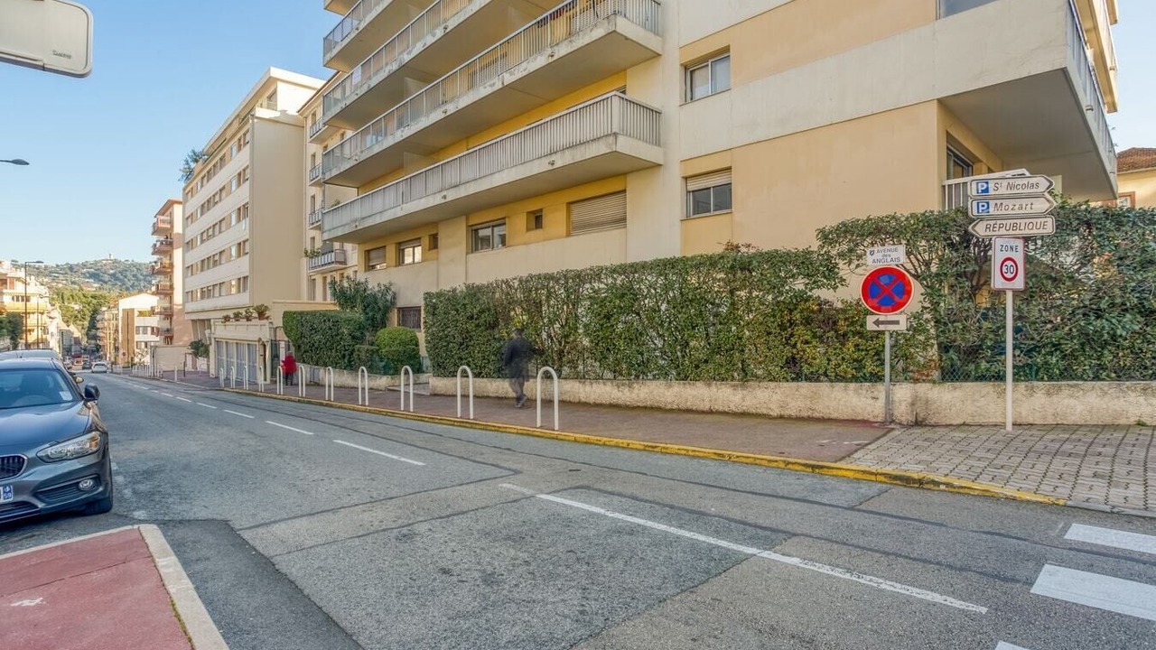 Photo of Outdoor in Carnot
