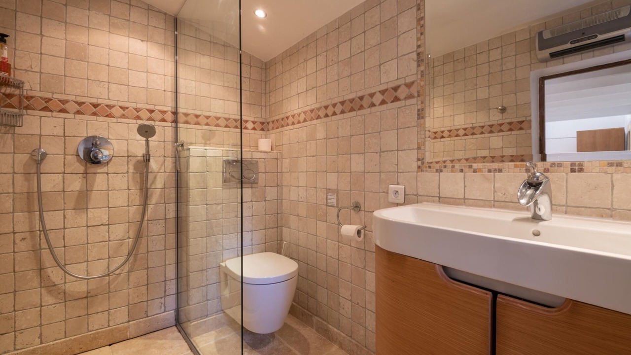 Photo of Bathroom in Chateauneuf-Grasse