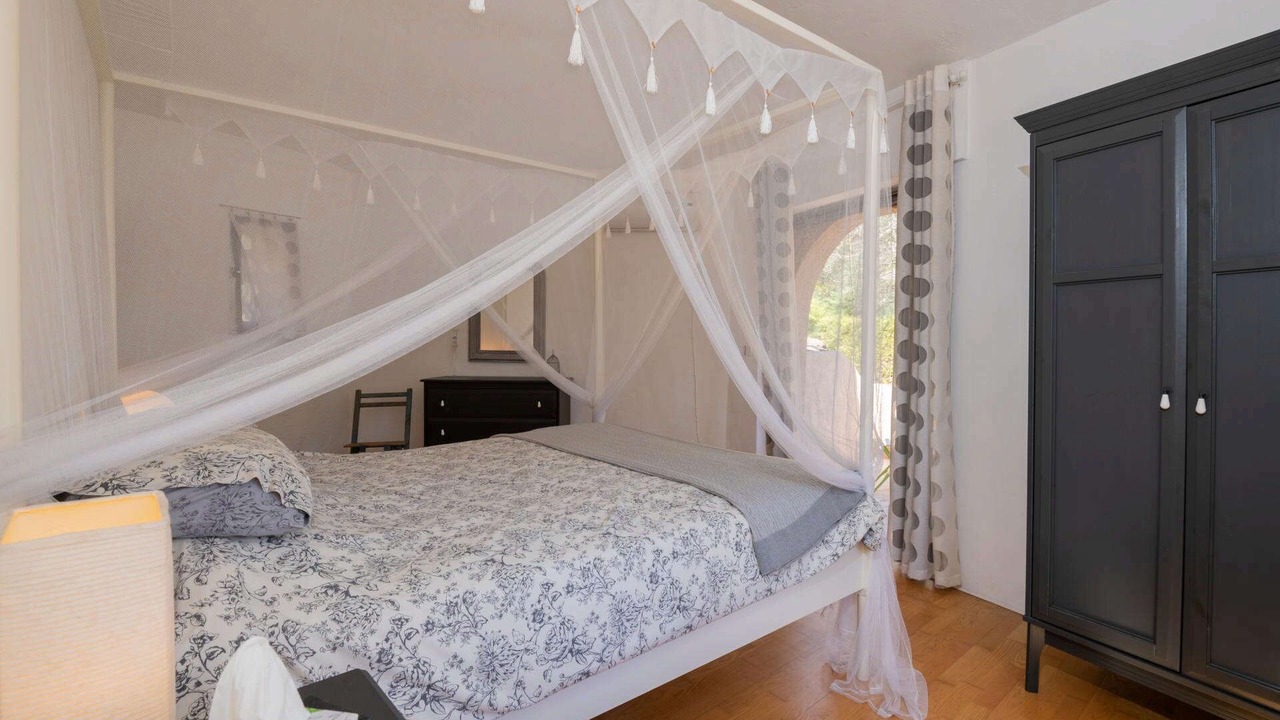 Photo of Bedroom in Chateauneuf-Grasse