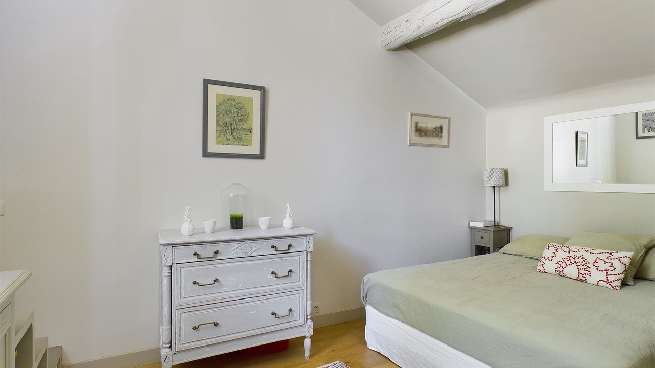 Photo of Bedroom in Maussane