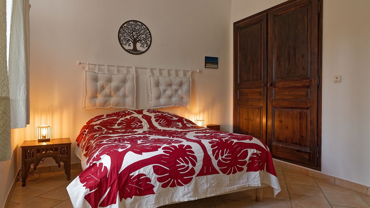 Photo of Bedroom in Eygalieres