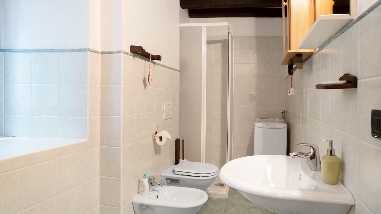 Photo of Bathroom in Acceglio