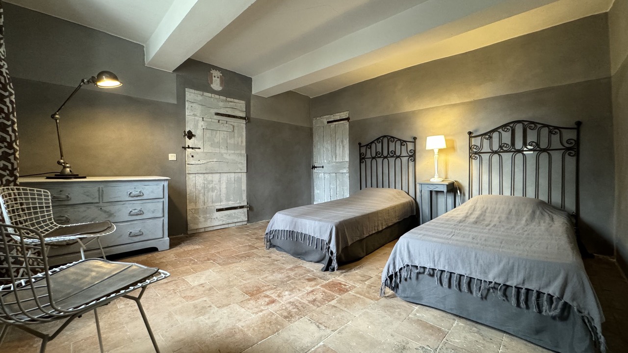 Photo of Bedroom in Bedarrides
