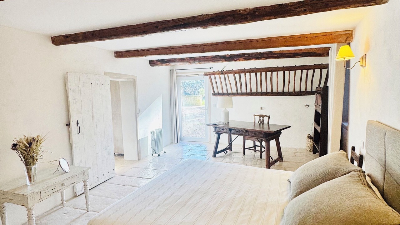 Photo of Bedroom in Bedarrides