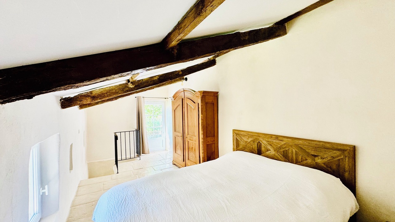 Photo of Bedroom in Bedarrides