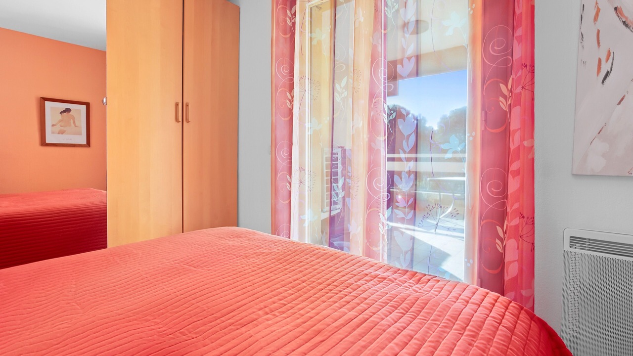 Photo of Bedroom in Boulouris-sur-Mer