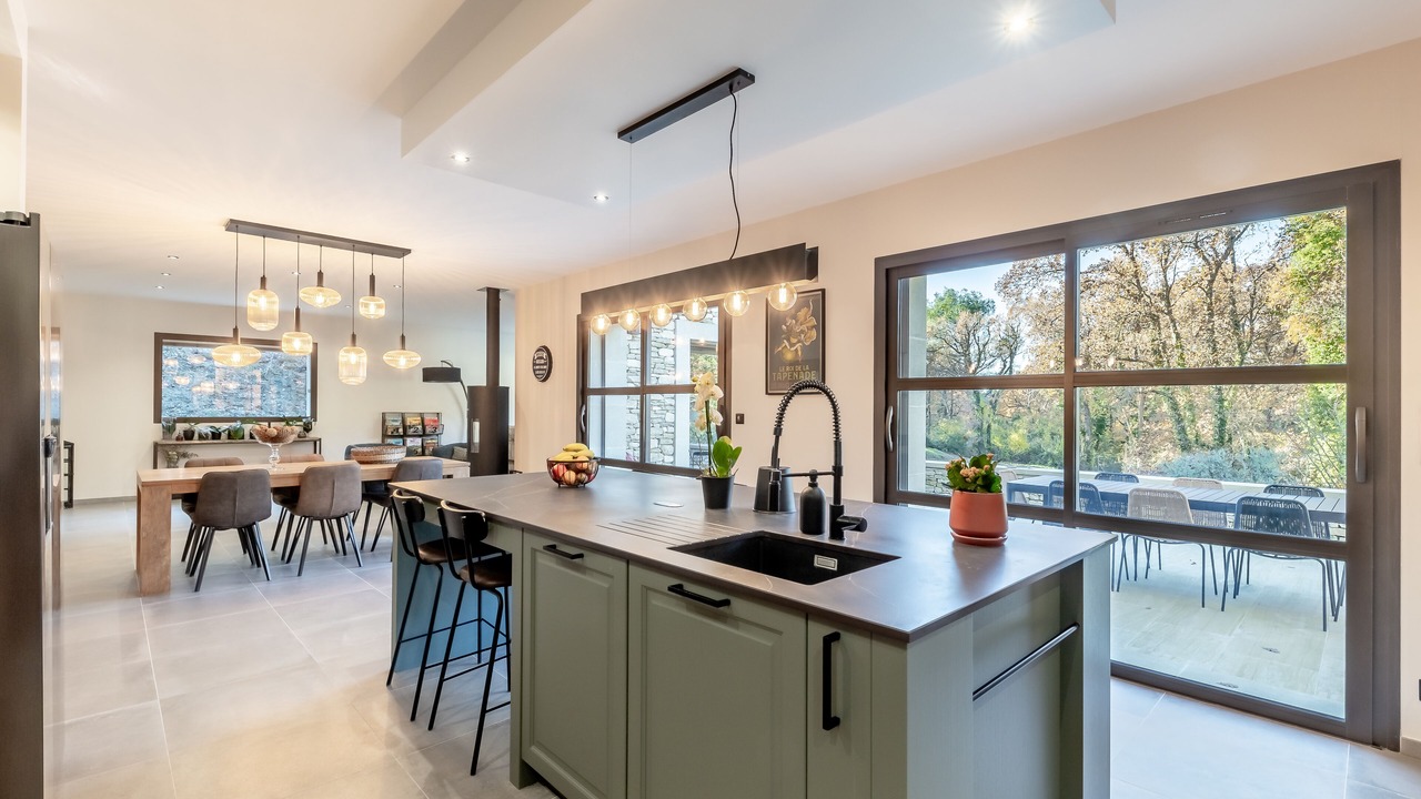 Photo of Kitchen in Velleron